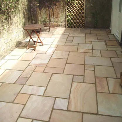 Traditional Rippon Buff Sandstone Paving Pack (19.50m2 - 66 Slabs / Mixed Pack)