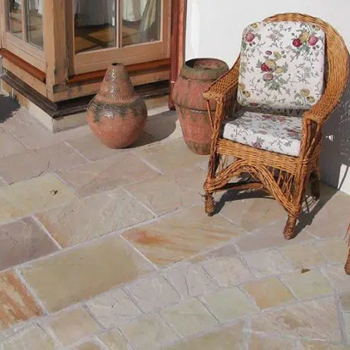 Traditional Mint Fossil Sandstone Paving Pack (19.50m2 - 66 Slabs / Mixed Pack)