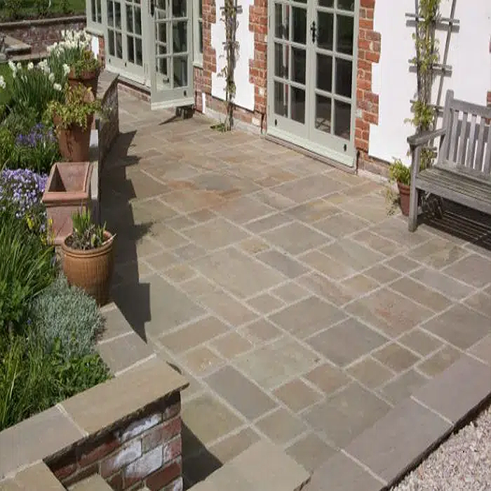 Traditional Raj Green Sandstone Paving Pack (19.50m2 - 66 Slabs / Mixed Pack)