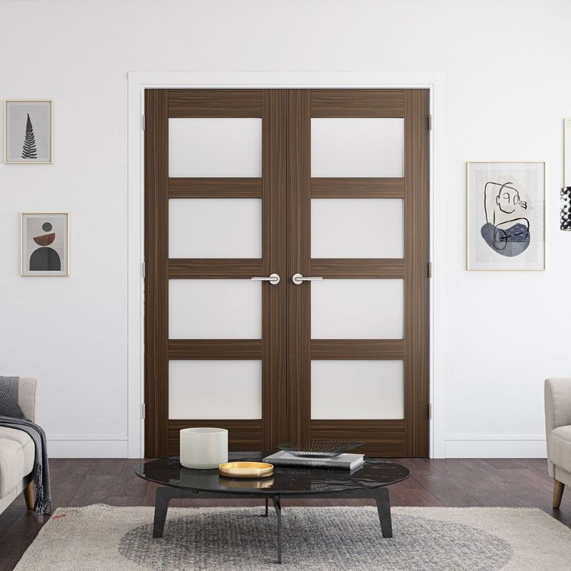 Image for Deanta Coventry Obscure Glazed Interior Walnut Door 1981 x 686 x 35mm