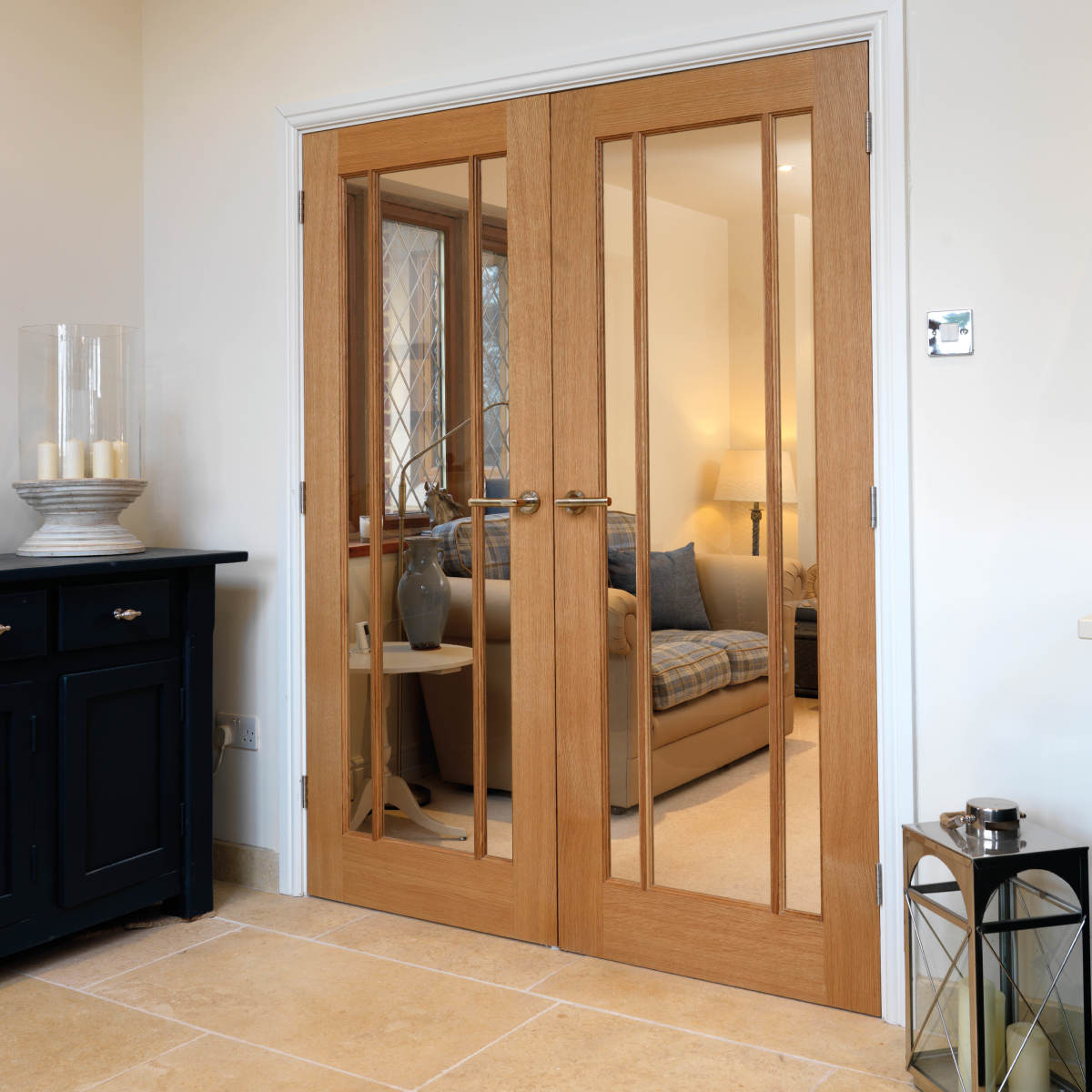 Image for JB Kind Oak Traditional Darwen Glazed Internal Door Unfinished