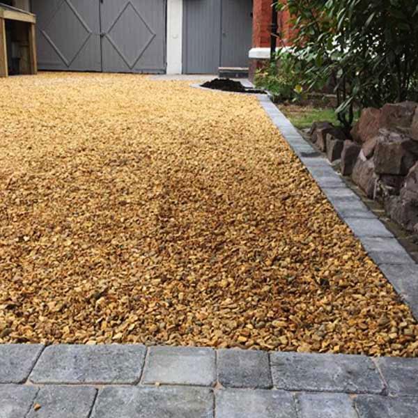 Landscape Golden Gravel 20mm - 850KG Bulk Bag