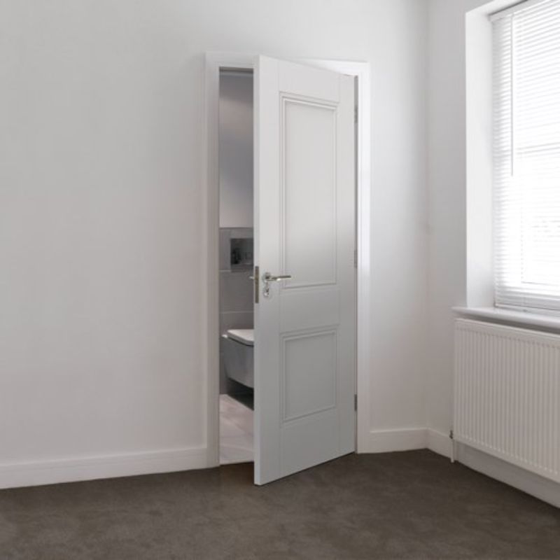 JB Kind Hardwick White Primed Internal Door - 1981 x 686 x 35mm