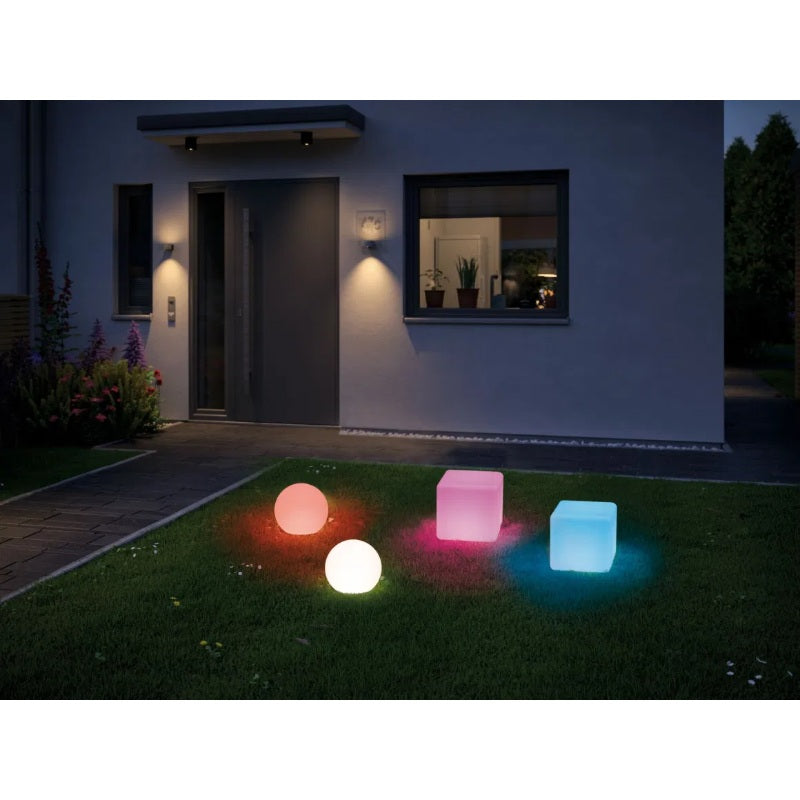 Outdoor Plug & Shine LED Globe