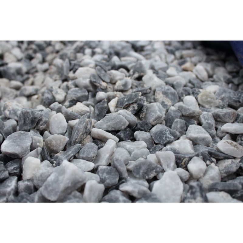 20mm Polar Blue Chippings - 20Kg Bag (50 per Pallet)