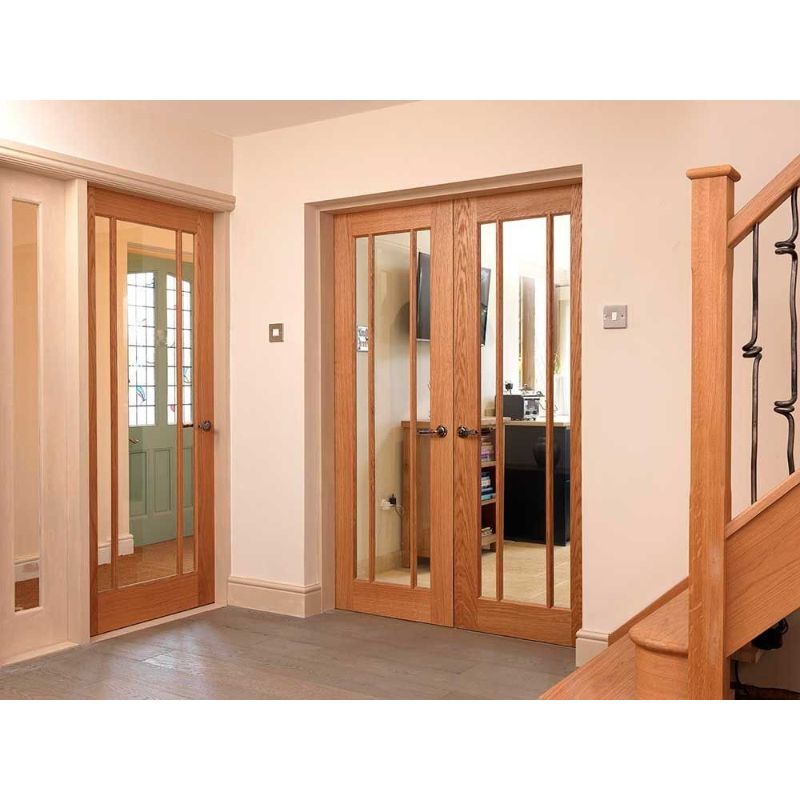 JB Kind Oak Traditional Darwen Glazed Internal Door Unfinished 1981 X 762 X 35mm