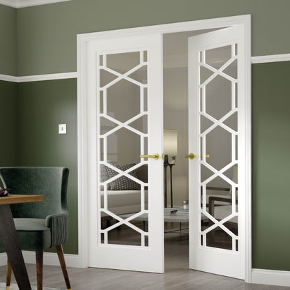 JB Kind Quartz Glazed White Internal Door