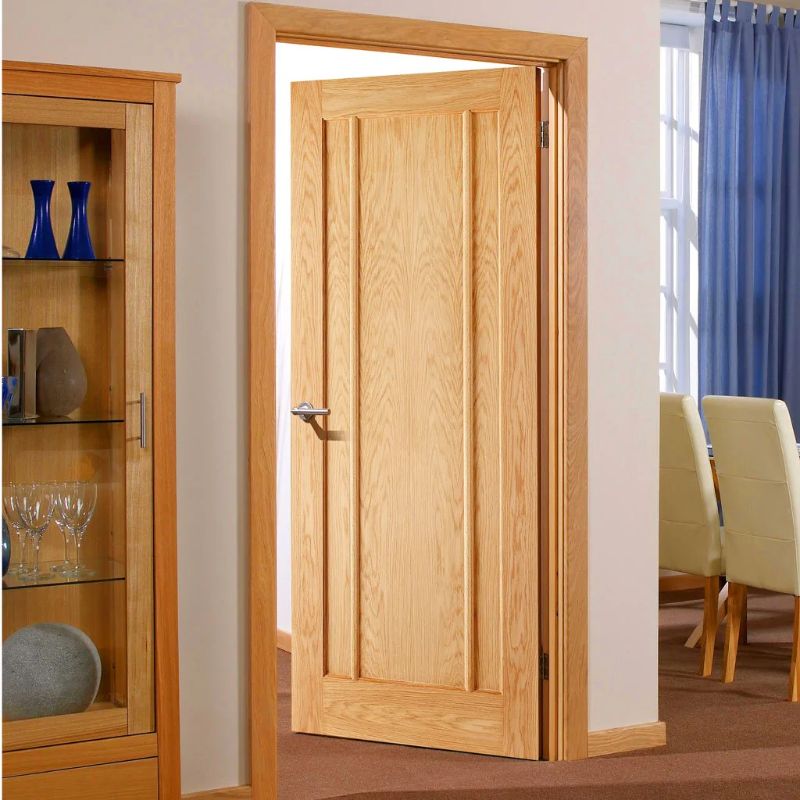 LPD Lincoln Oak 3 Panel Internal Door 78in x 27in x 35mm (1981 x 686mm)