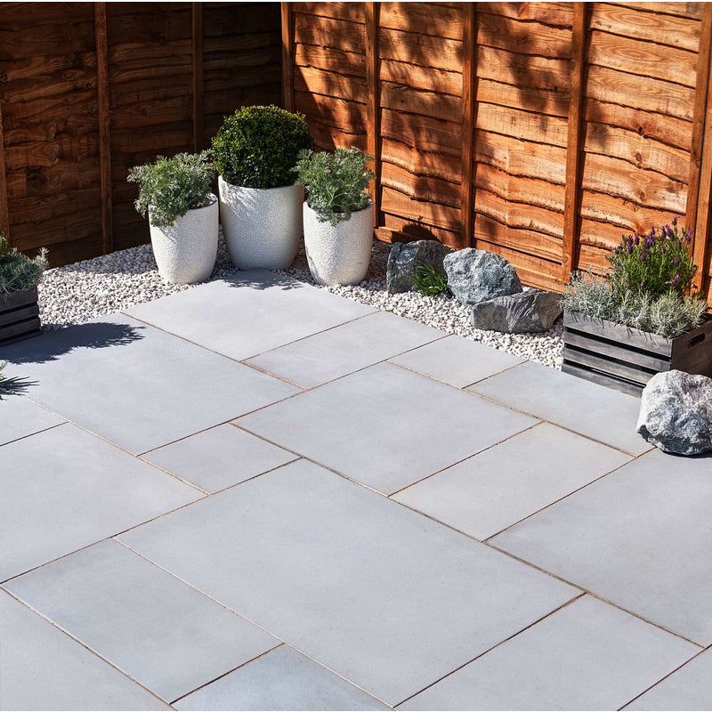 Misty Light Grey Sandstone Paving Pack (19.50m2 - 66 Slabs / Mixed Pack)