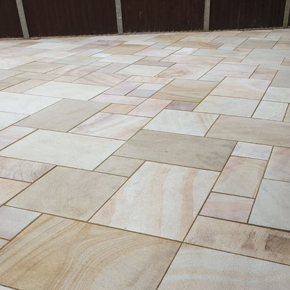 Misty Rippon Buff Sandstone Paving Pack (19.50m2 - 66 Slabs / Mixed Pack)