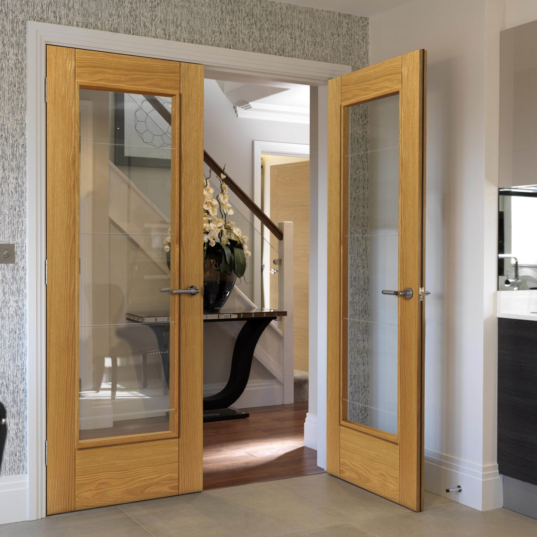 Image for JB Kind Oak Medina Glazed Pre-Finished Internal Door