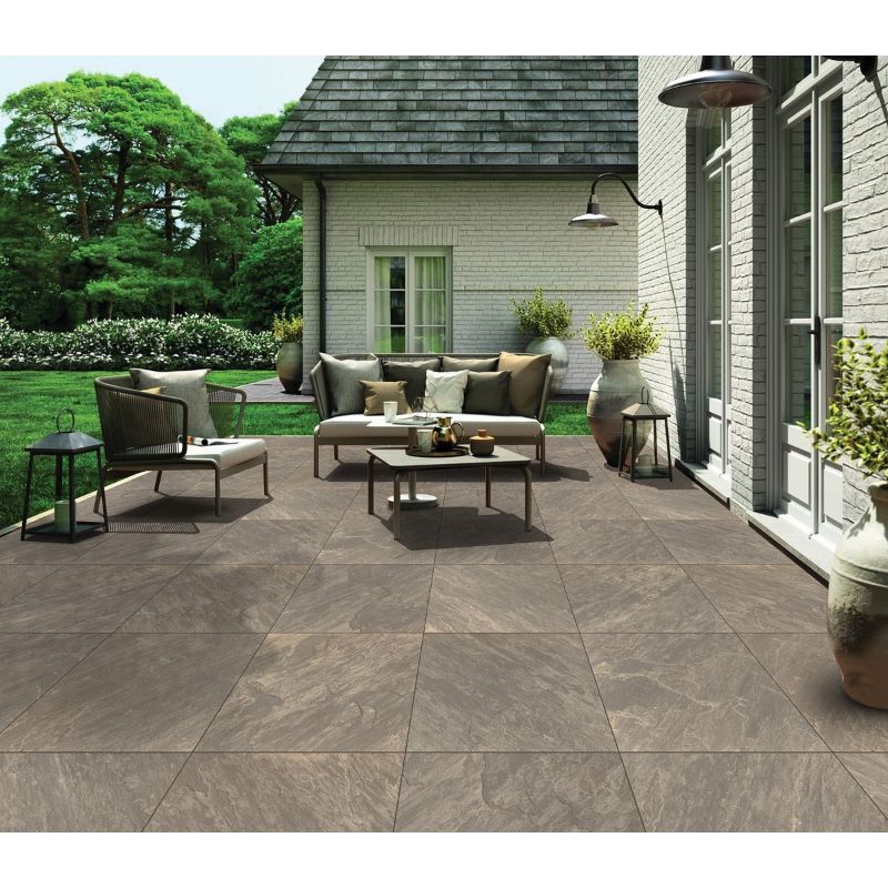 Lake Sagar Black Vitrified Porcelain Paving Pack