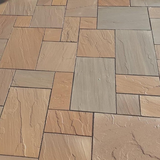 Traditional Autumn Brown Sandstone Paving Pack (19.50m2 - 66 Slabs / Mixed Pack)