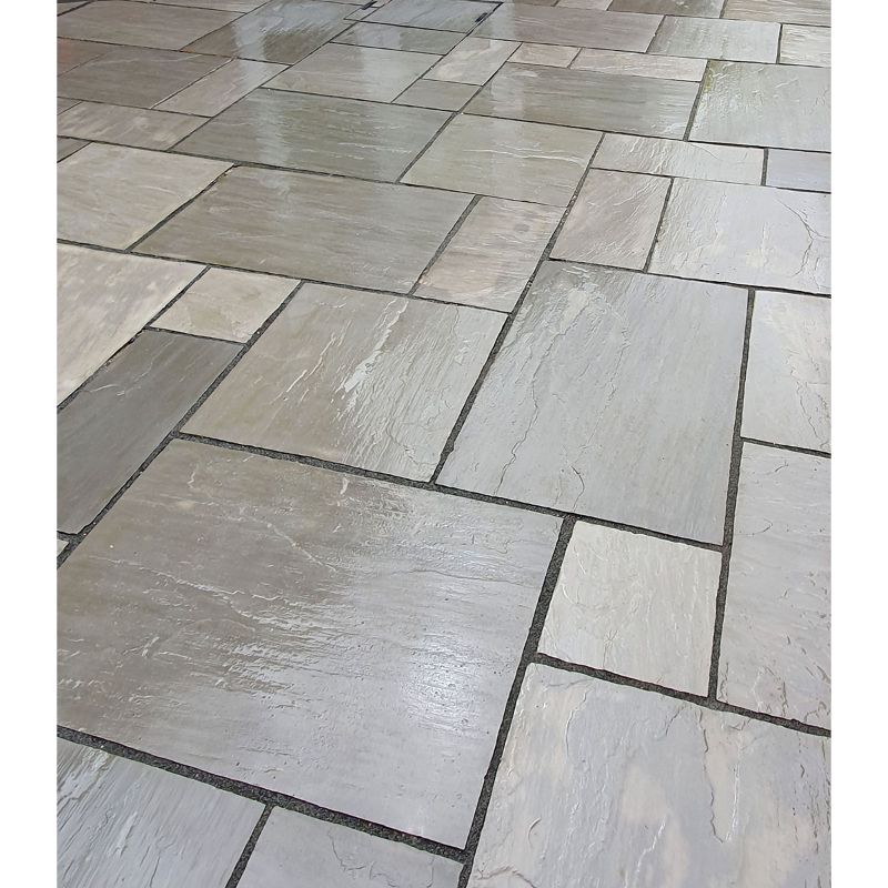 Traditional Light Grey Sandstone Paving Pack (19.50m2 - 66 Slabs / Mixed Pack)