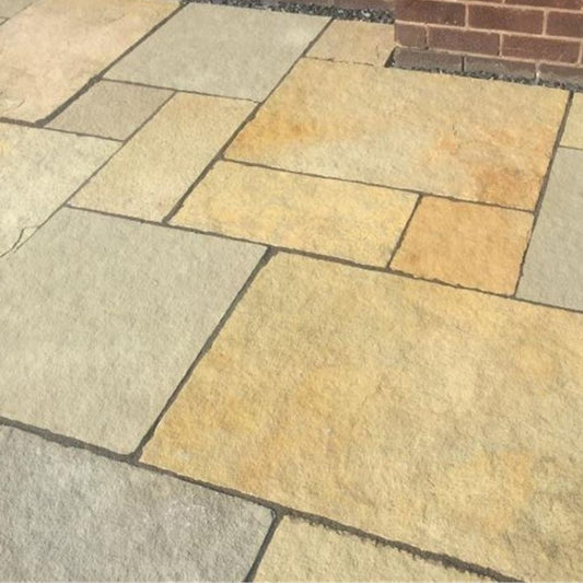 Traditional Yellow Lime Limestone Paving Pack (19.50m2 - 66 Slabs / Mixed Pack)